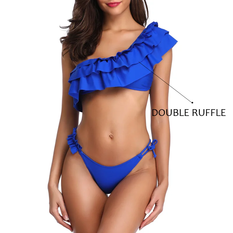 Слитный купальник с плотной чашкой 