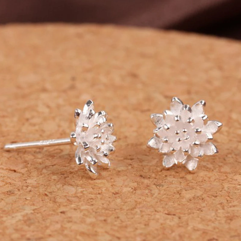 DIY Cute Female Handmade Jewellery Women's 925 Sliver Lotus Flower Ear Stud Earrings
DIY Cute Female Handmade Jewellery Women's 925 Sliver Lotus Flower Ear Stud Earrings