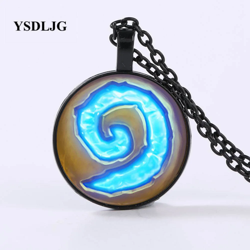 YSDLJG WoW World of Warcraft Hearthstone Glass Round Pendant Charm Necklace Jewelry Chain Blue Pendants Men Jewelry Women Gift
YSDLJG WoW World of Warcraft Hearthstone Glass Round Pendant Charm Necklace Jewelry Chain Blue Pendants Men Jewelry Women Gift