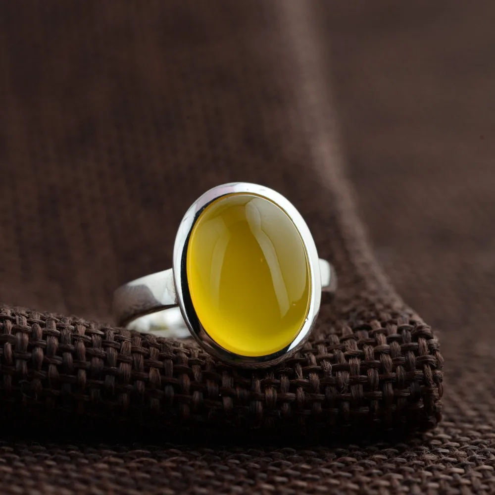 100% 925 Sterling Silver Adjustable Ring For Women Vintage Retro Yellow Chalcedony Simple Design Round Females Fine Jewelry
100% 925 Sterling Silver Adjustable Ring For Women Vintage Retro Yellow Chalcedony Simple Design Round Females Fine Jewelry