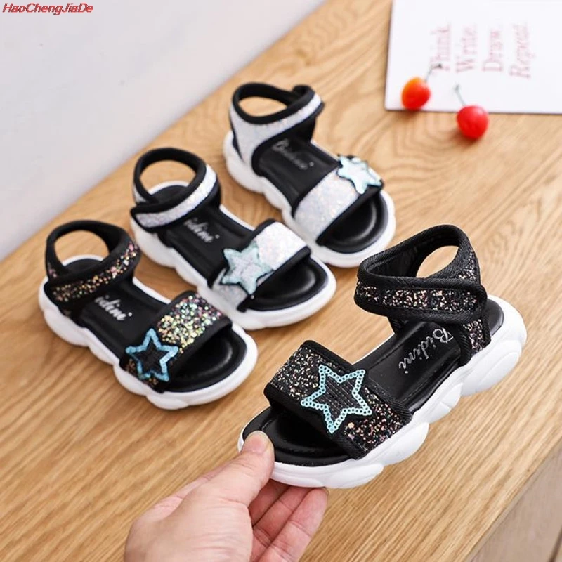 Summer Children Shoes Comfortable Soft Baby Sandals Boys Girls Stars Beach Non-slip Shoes Transparent Bottom Kids Soft Sandals
Summer Children Shoes Comfortable Soft Baby Sandals Boys Girls Stars Beach Non-slip Shoes Transparent Bottom Kids Soft Sandals