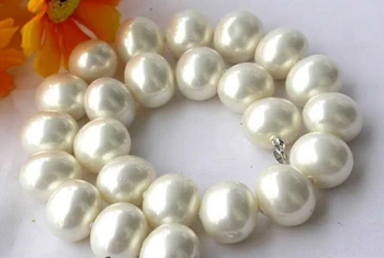 Miss charm Jew.594 big 17" 19mm rice white south sea shell pearl necklace (A0326)
Miss charm Jew.594 big 17" 19mm rice white south sea shell pearl necklace (A0326)