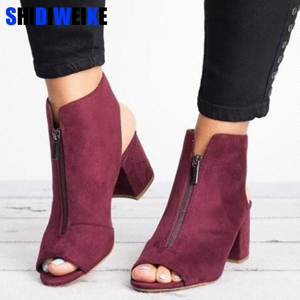 Hot Women Sandals High-heel Shoes Woman 2019 Spring Summer Fashion Sexy Casual Fish Mouth Square heel Sandals Plus Size 34-43
Hot Women Sandals High-heel Shoes Woman 2019 Spring Summer Fashion Sexy Casual Fish Mouth Square heel Sandals Plus Size 34-43