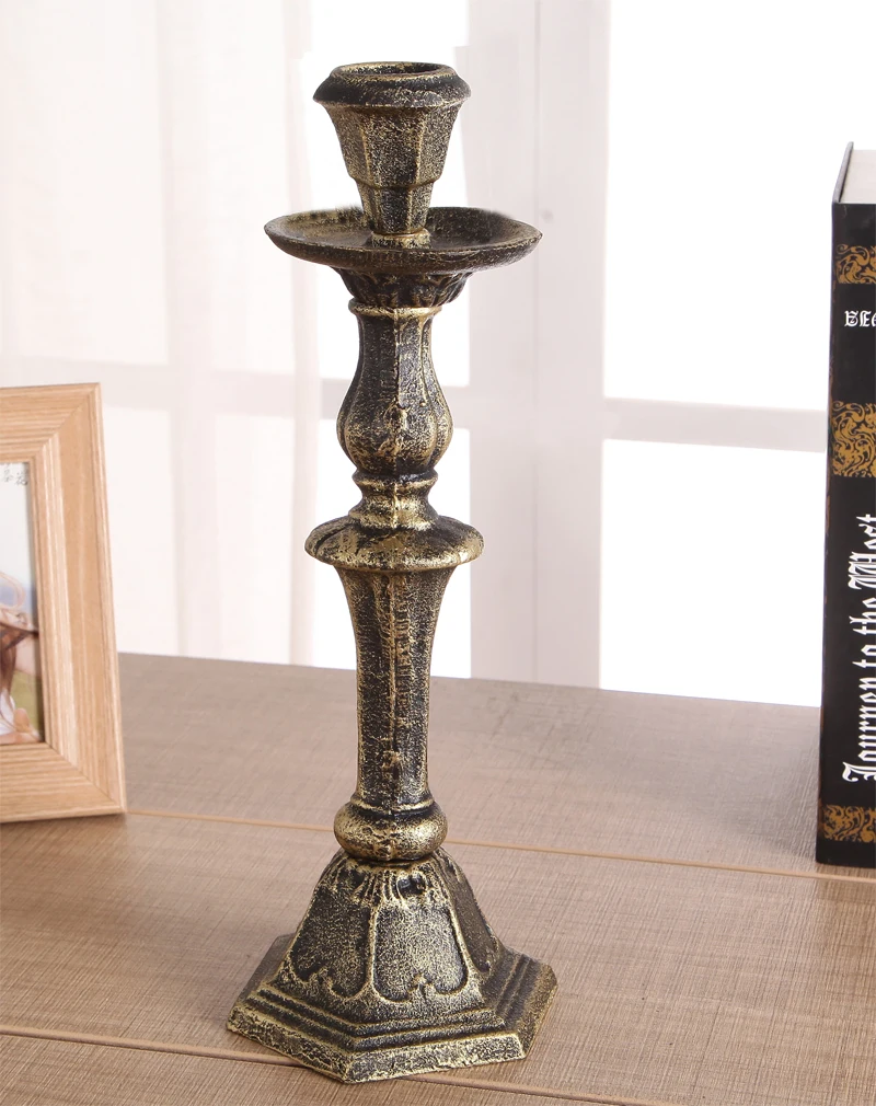 Vintage Cast Iron Candlestick Bronze Pillar Candle Holders Metal Ornate Candle Stand Home Decor Table Antique Metal Crafts Stick
Vintage Cast Iron Candlestick Bronze Pillar Candle Holders Metal Ornate Candle Stand Home Decor Table Antique Metal Crafts Stick