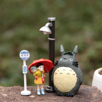 My Neighbor Totoro Umbrella Satsuki Mei Street Lamp Bus Station PVC Action Figure Collection Anime Figures Model Toy 4pcs/lot
My Neighbor Totoro Umbrella Satsuki Mei Street Lamp Bus Station PVC Action Figure Collection Anime Figures Model Toy 4pcs/lot