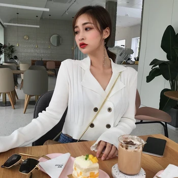 Women Top Autumn And Winter 2019 Long Sleeve Double-Breasted Top Vintage Turn-down Collar Cardigans Kintted Top 
Women Top Autumn And Winter 2019 Long Sleeve Double-Breasted Top Vintage Turn-down Collar Cardigans Kintted Top