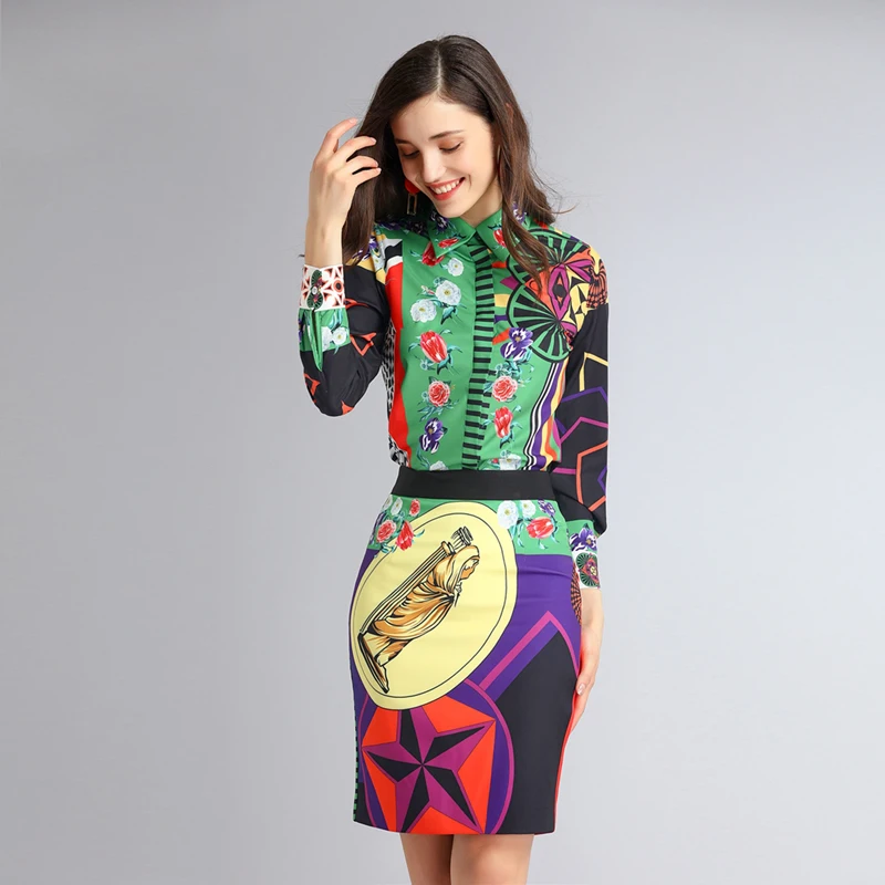 Fashion 2018 Designer Runway Suits Two-Piece Set Women's Long Sleeve Print Turn-down Collar Blouse + Sheath Skirt Suits
Fashion 2018 Designer Runway Suits Two-Piece Set Women's Long Sleeve Print Turn-down Collar Blouse + Sheath Skirt Suits