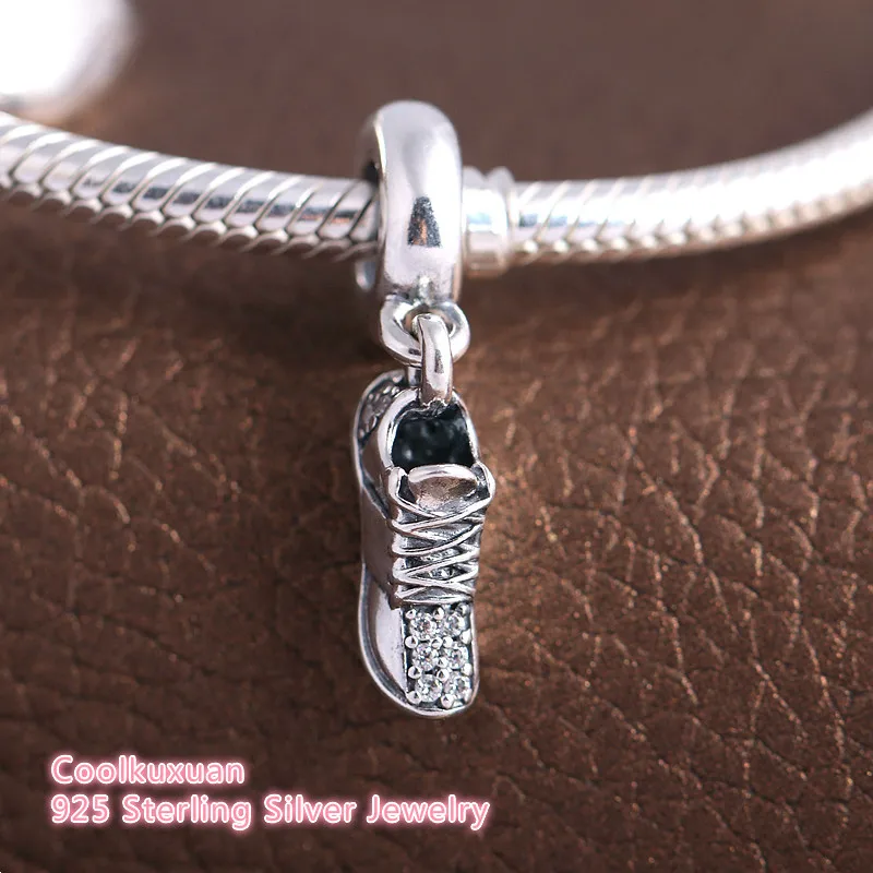 Clear CZ Running Shoe Pendant Charms 2019 Mothers Day Gift Original 925 Sterling Silver Beads Fits Pandora bracelets Jewelry
Clear CZ Running Shoe Pendant Charms 2019 Mothers Day Gift Original 925 Sterling Silver Beads Fits Pandora bracelets Jewelry