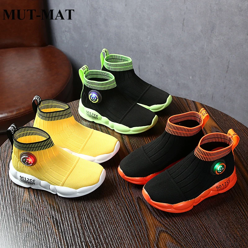 Children's sports shoes 2019 autumn new net baby flying woven children's socks shoes
Children's sports shoes 2019 autumn new net baby flying woven children's socks shoes
