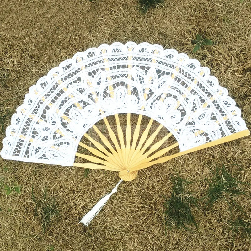 White Handmade Fan Cotton Lace Folding Hand Fan Party Wedding Decorative Gift Women Hand Fan Festive Supplies
White Handmade Fan Cotton Lace Folding Hand Fan Party Wedding Decorative Gift Women Hand Fan Festive Supplies