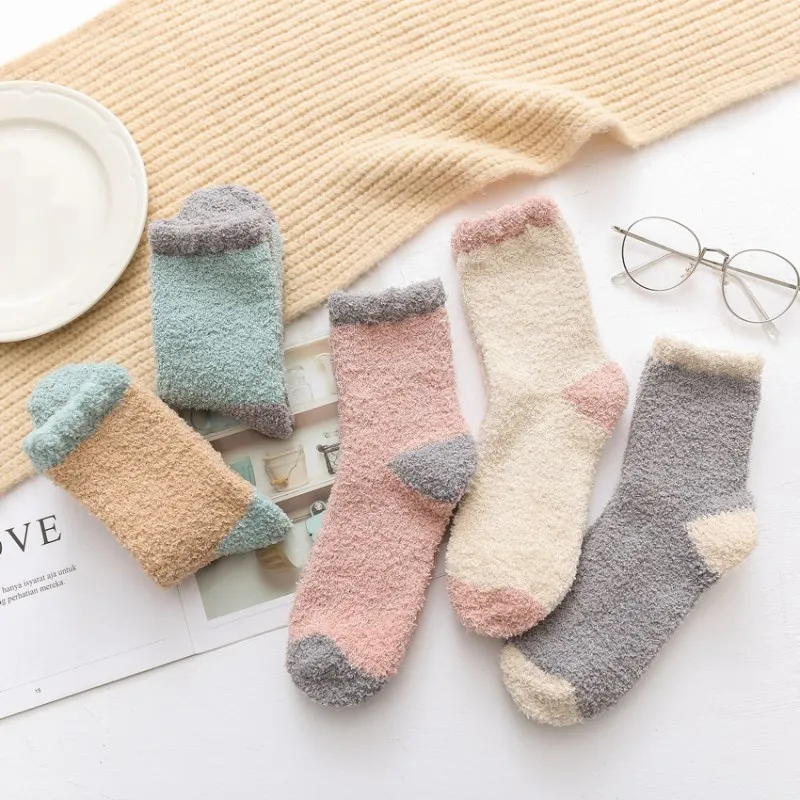 Jeseca Winter Women Flannel Socks High Quality Keep Warm Cute Sock Teenager Girls Gifts Christmas Lovely Breathable Sox Fashion
Jeseca Winter Women Flannel Socks High Quality Keep Warm Cute Sock Teenager Girls Gifts Christmas Lovely Breathable Sox Fashion