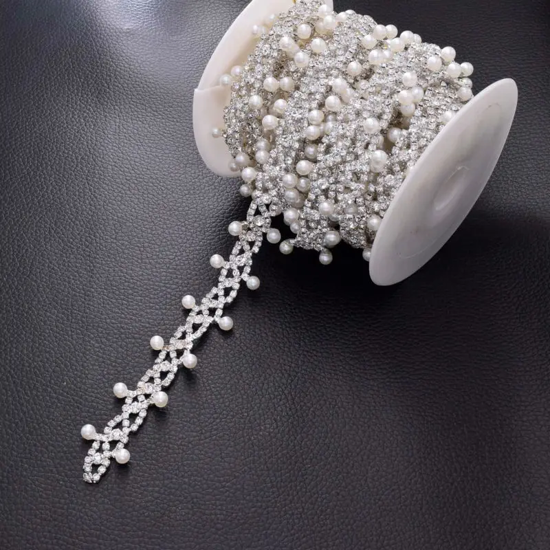 DIY 5Yards White Pearl Rhinestone Applique For Bridal Wedding Dress Blet Sash Sew on Trim Cup Chain Appliques Accessory HF-3022
DIY 5Yards White Pearl Rhinestone Applique For Bridal Wedding Dress Blet Sash Sew on Trim Cup Chain Appliques Accessory HF-3022