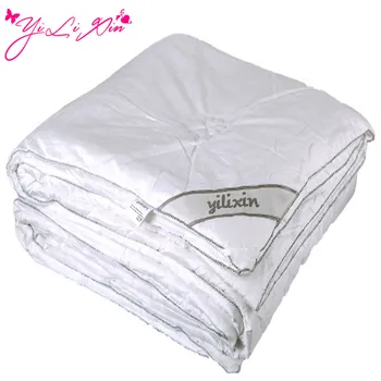 2016 "YiLiXin" Natural High-quality Silk Quilt Russia Delivery White Summer Autumn Winter Designer Bedding
2016 "YiLiXin" Natural High-quality Silk Quilt Russia Delivery White Summer Autumn Winter Designer Bedding