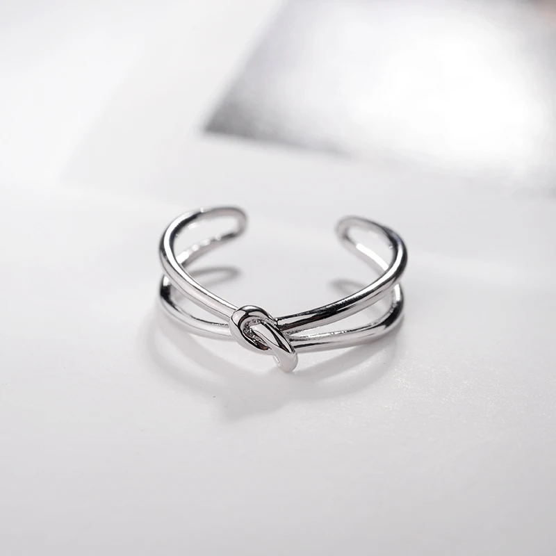 Фото Фирменное кольцо TracysWing из настоящего циркония с микро вставками модное для