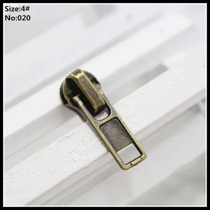 4# 20pcs Wholesale High quality cool metal copper zipper head, clothing accessories,DIY Zipper Sliders Garment Accessories,61
4# 20pcs Wholesale High quality cool metal copper zipper head, clothing accessories,DIY Zipper Sliders Garment Accessories,61