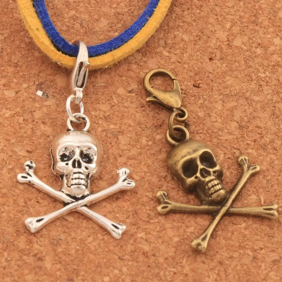 20PCS Tibetan silver/Bronze Pirate Skull Halloween Clasp European Lobster Trigger Clip On Charm Beads C981 37.7x19.7mm LZsilver
20PCS Tibetan silver/Bronze Pirate Skull Halloween Clasp European Lobster Trigger Clip On Charm Beads C981 37.7x19.7mm LZsilver