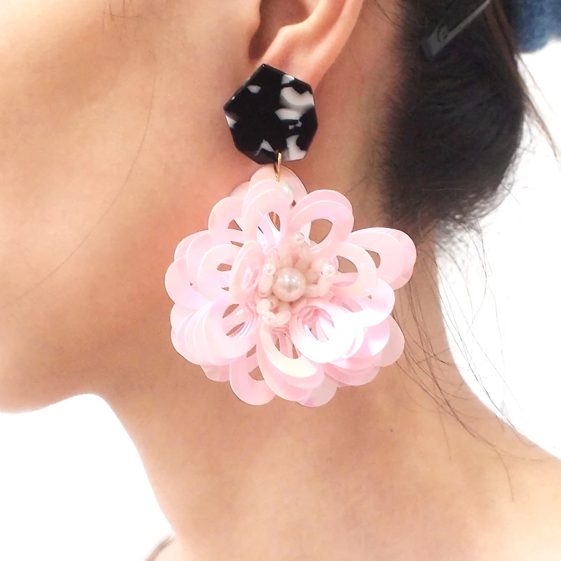 MANILAI Geometric Acrylic Imitation Pearl Big Flower Earrings Women 2018 Fashion Bohemia Statement Earrings Drop Dangle Jewelry
MANILAI Geometric Acrylic Imitation Pearl Big Flower Earrings Women 2018 Fashion Bohemia Statement Earrings Drop Dangle Jewelry
