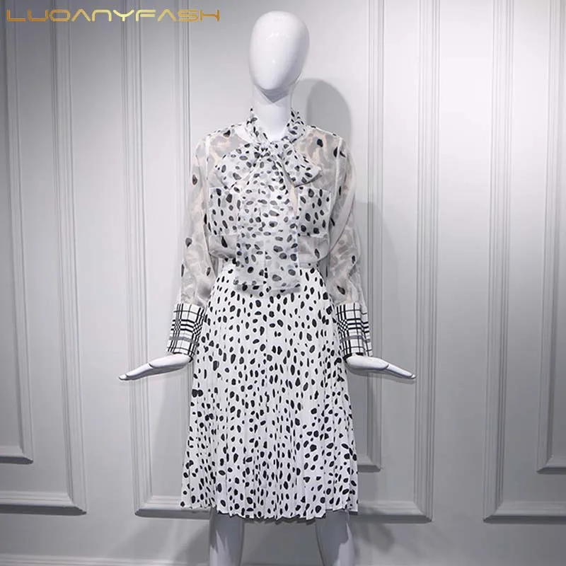 Luoanyfash Print Dot Two Pieces Suits Luxy Bowknot Shirts and Skirts Women sets Suit Holidays 2019 New Summer Clothing
Luoanyfash Print Dot Two Pieces Suits Luxy Bowknot Shirts and Skirts Women sets Suit Holidays 2019 New Summer Clothing