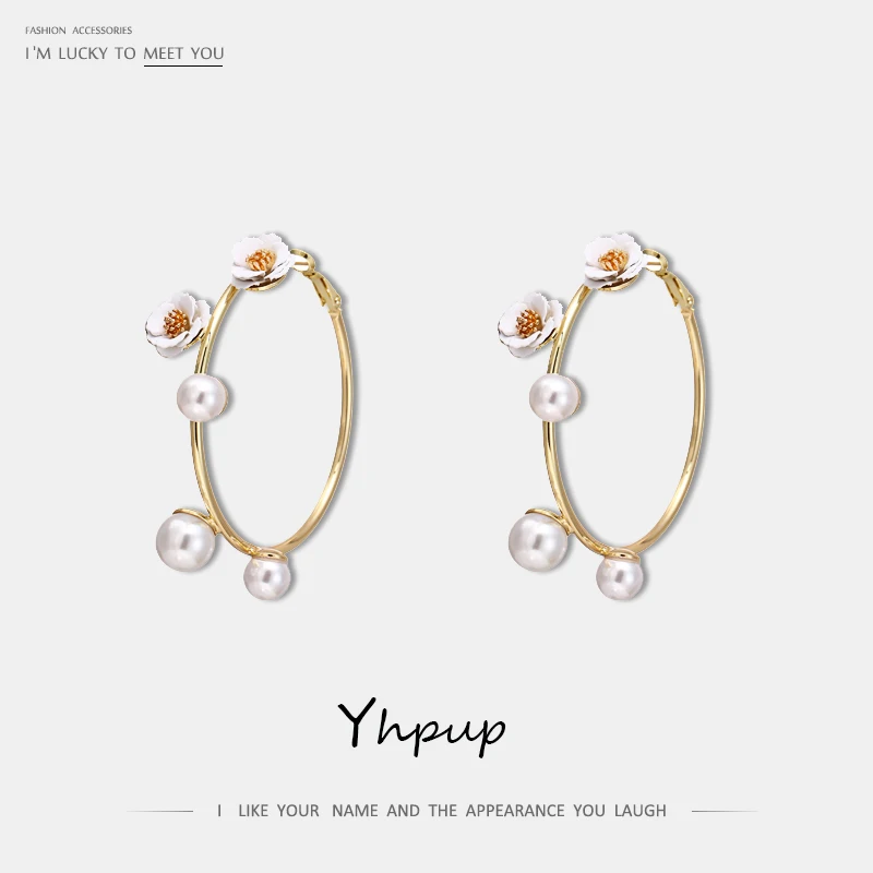 Yhpup Trendy Exquisite Copper Hoop Earrings Imitation Pearls Elegant Earrings Oorbellen for Girl Female Jewelry Accessories Gift
Yhpup Trendy Exquisite Copper Hoop Earrings Imitation Pearls Elegant Earrings Oorbellen for Girl Female Jewelry Accessories Gift