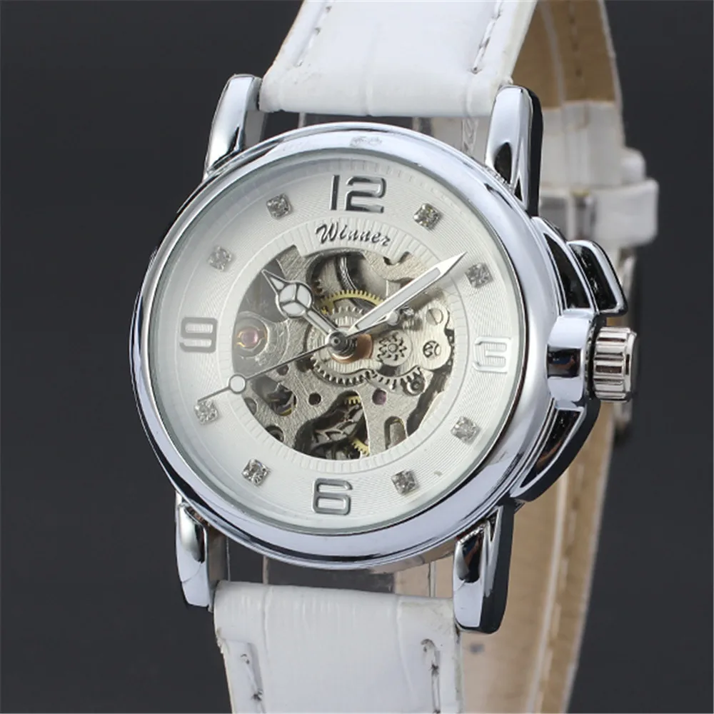 WINNER New Casual Watch Automatic Mechanical Sport Classic Luxury Wrist Watches Women Lady Business Skeleton Royal Clock Hot 091
WINNER New Casual Watch Automatic Mechanical Sport Classic Luxury Wrist Watches Women Lady Business Skeleton Royal Clock Hot 091