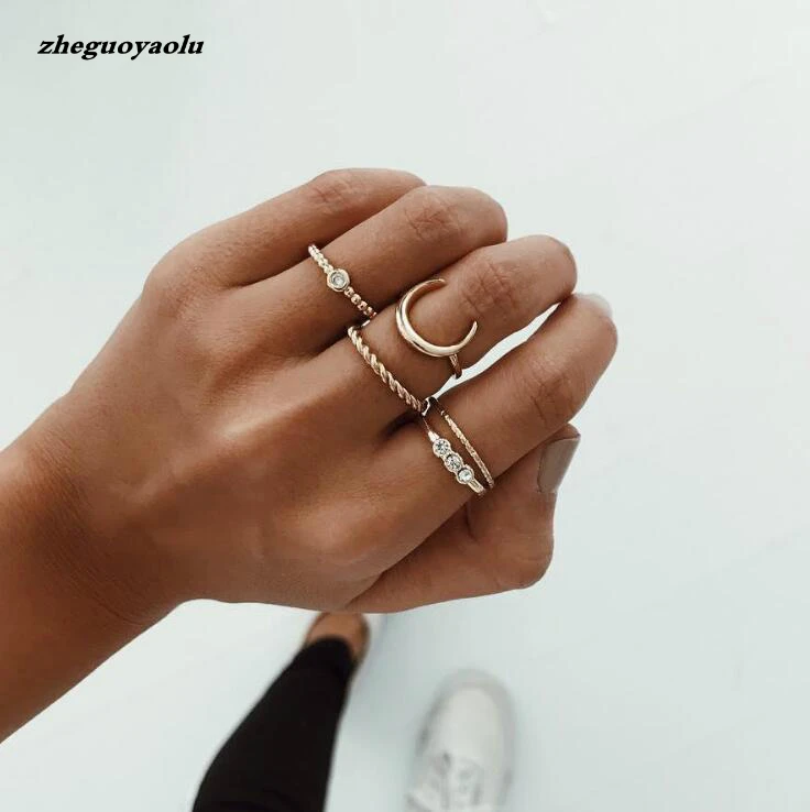 5 Sets Of European And American Simple Temperament Moon Alloy Fine Ring Ring Combination Ring Jewelry Gold Rings Wedding Rings
5 Sets Of European And American Simple Temperament Moon Alloy Fine Ring Ring Combination Ring Jewelry Gold Rings Wedding Rings