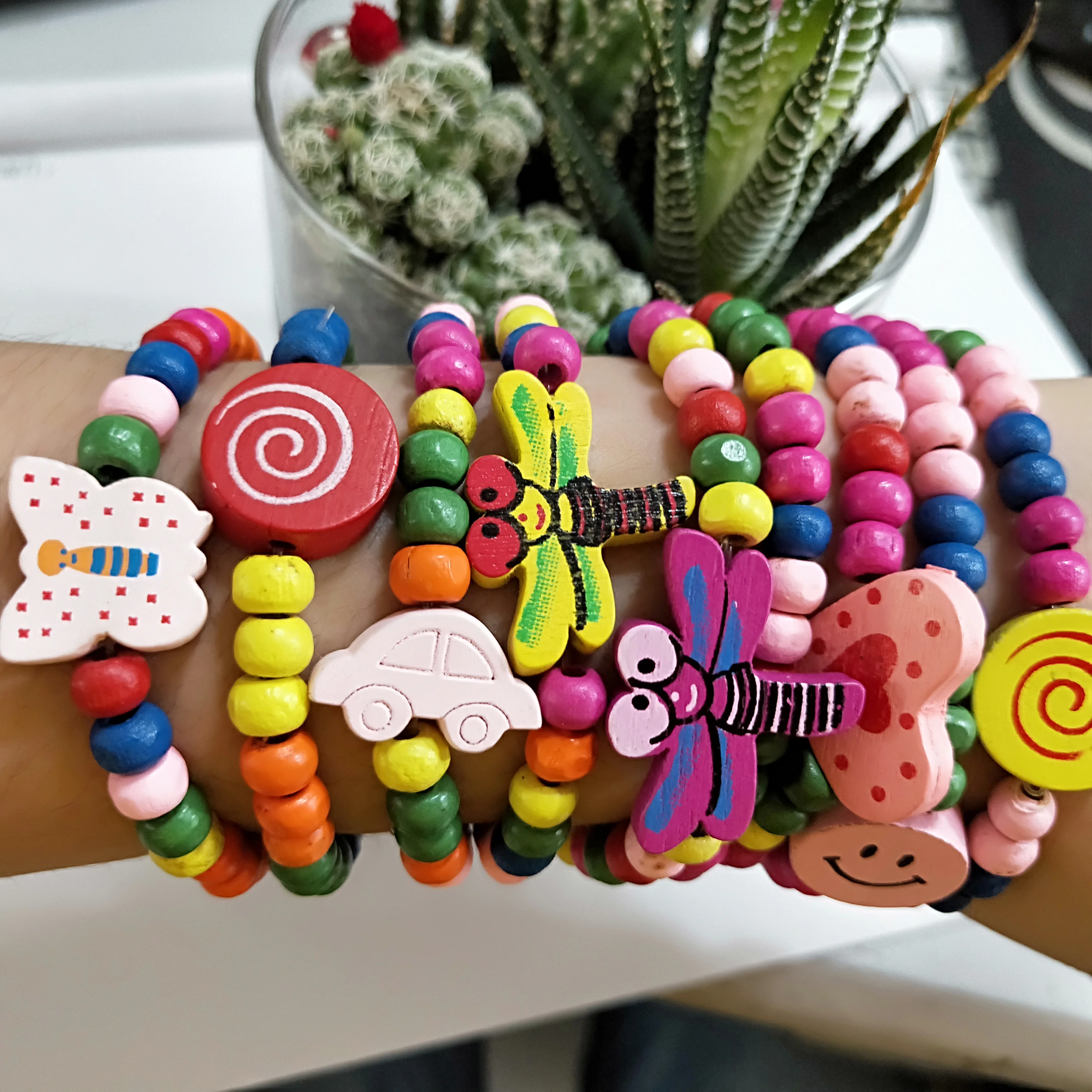 METOO 5PCS Girls Jewelry for Kids Bracelet Wood Beads Heart Car Candy Color Princess Baby Bracelet Children Jewelry Multicolor
METOO 5PCS Girls Jewelry for Kids Bracelet Wood Beads Heart Car Candy Color Princess Baby Bracelet Children Jewelry Multicolor