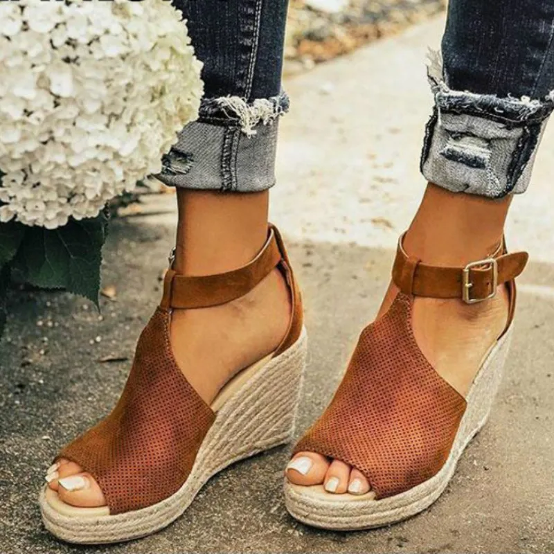 Large Size 34-43 Sexy Summer Women Sandals High heels Shoes Women Rome Platform Wedges high heels dress Sandals women Shoes &65
Large Size 34-43 Sexy Summer Women Sandals High heels Shoes Women Rome Platform Wedges high heels dress Sandals women Shoes &65