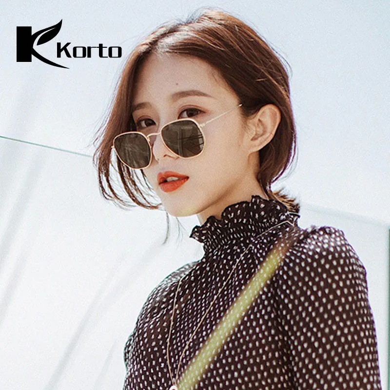 Women Hexagon Sunglasses Dames Lunette De Soleil Female Yellow Shades Oculos Sunglasses Feminino Sun Glasses Zonnebril Mannen
Women Hexagon Sunglasses Dames Lunette De Soleil Female Yellow Shades Oculos Sunglasses Feminino Sun Glasses Zonnebril Mannen