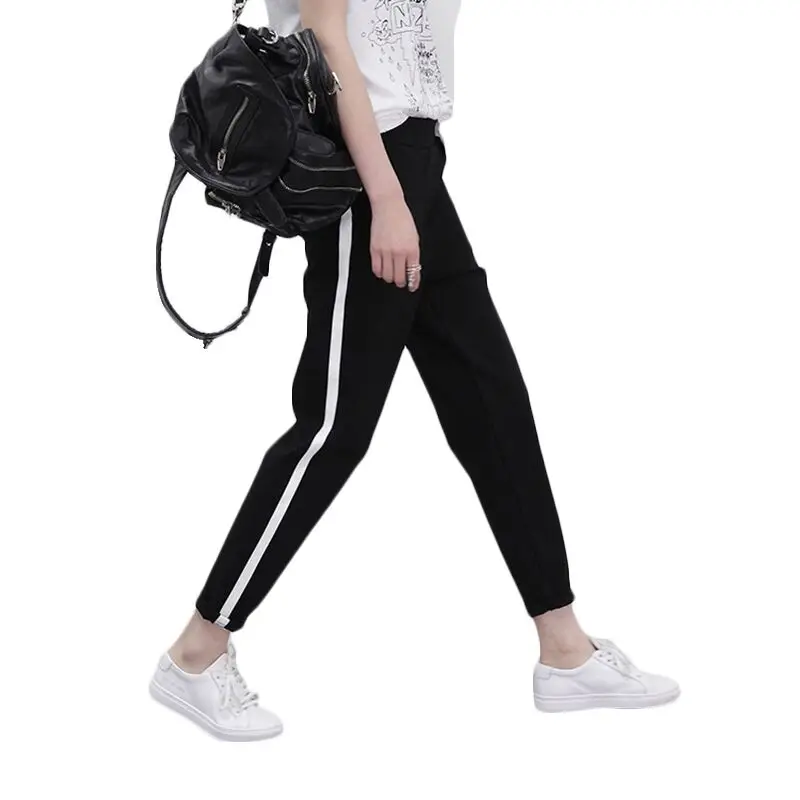 Spring Sweatpants Joggers Women Casual Harem Pants Loose Trousers Women Black White Side Striped Sweat Pants Female Plus Size
Spring Sweatpants Joggers Women Casual Harem Pants Loose Trousers Women Black White Side Striped Sweat Pants Female Plus Size
