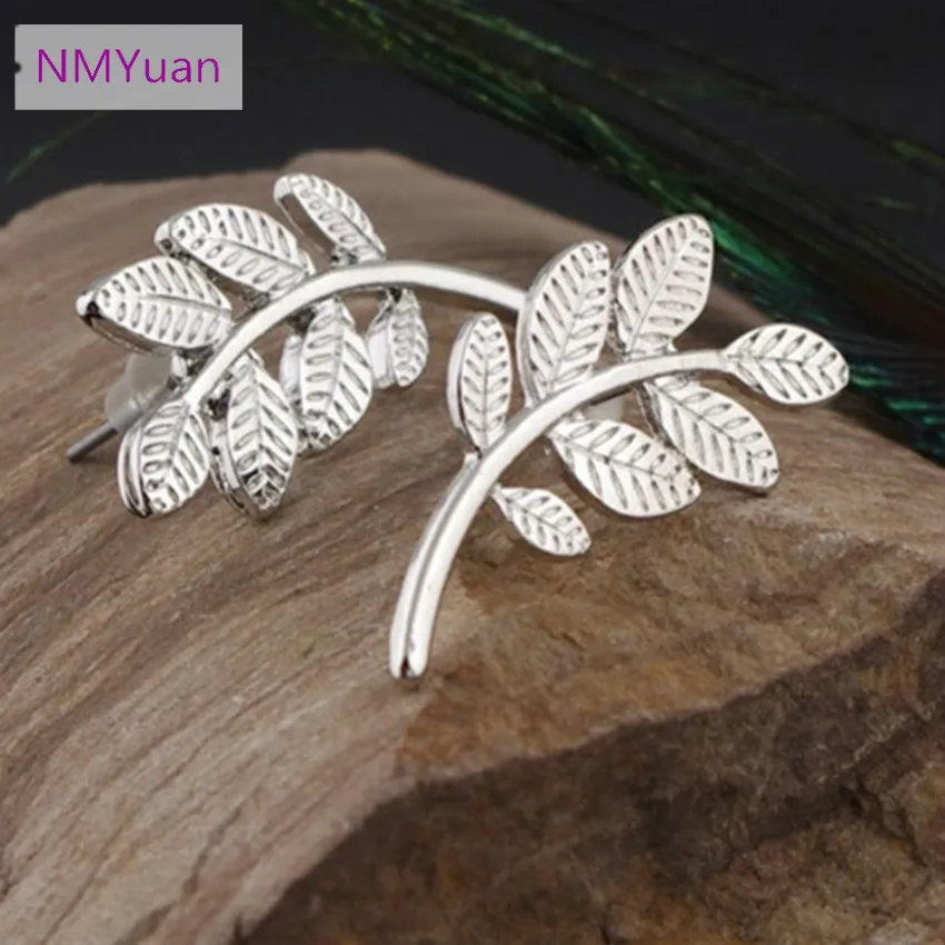 2016 Explosion Models Wild Temperament Fashion Earrings Wholesale Earrings Metal Leaves Children
2016 Explosion Models Wild Temperament Fashion Earrings Wholesale Earrings Metal Leaves Children