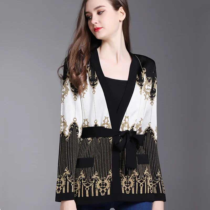 2018 Winter Runway Vintage Designer Chic Knitting Sweater Women Jacket Striped Gold Thread Lady Wool Party Cardigan Coat Clothes
2018 Winter Runway Vintage Designer Chic Knitting Sweater Women Jacket Striped Gold Thread Lady Wool Party Cardigan Coat Clothes