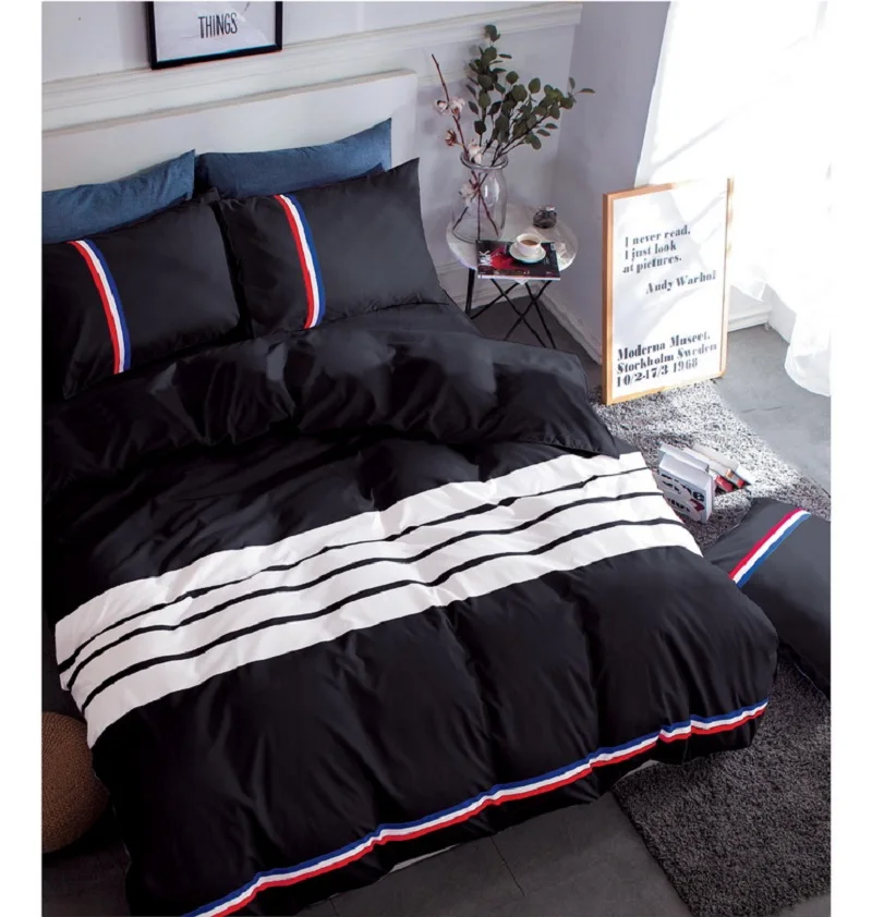 2018 new fashion luxury home textile bedding sets Solid color black clothes duvet cover bed sheet pillow case bedding sets Queen
2018 new fashion luxury home textile bedding sets Solid color black clothes duvet cover bed sheet pillow case bedding sets Queen