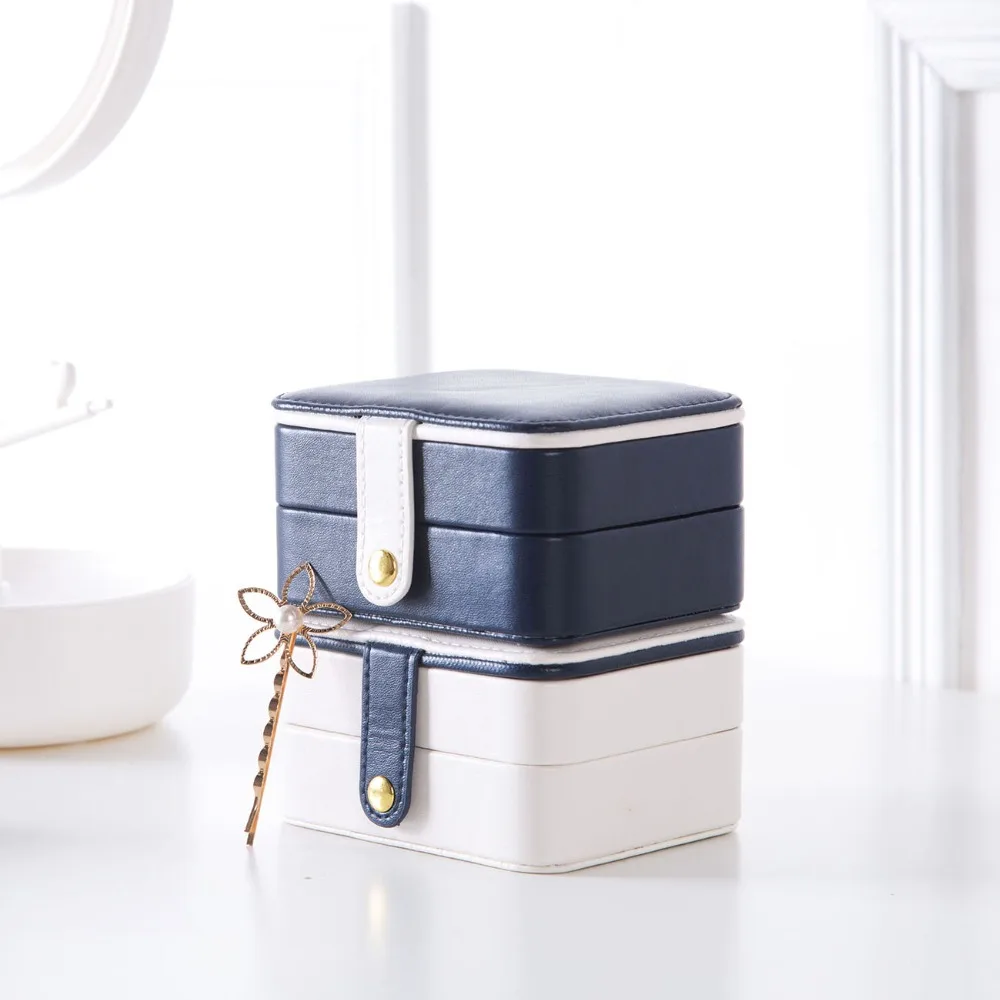 Leather Portable Fashion Jewelry Organizer Rectangle Leather Portable Fashion Jewelry Organizer Rectangle