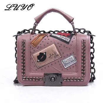 Luyo Chain Vintage Leather Woman Hard Small Trunk Handbags With Letters Shoulder Women Crossbody Messenger Bags Female Hip-hop
Luyo Chain Vintage Leather Woman Hard Small Trunk Handbags With Letters Shoulder Women Crossbody Messenger Bags Female Hip-hop
