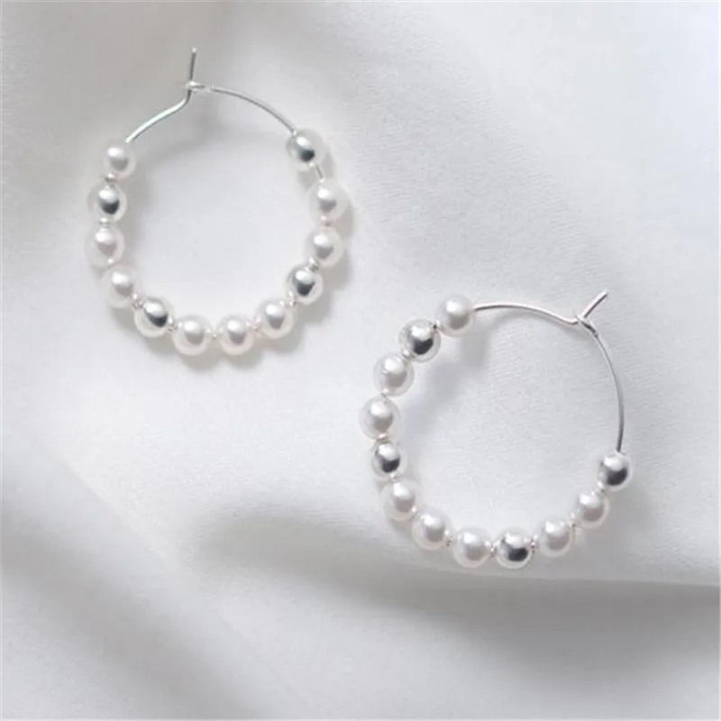 Personalized Beaded Loop Temperament Fashion Fashion Loop Earrings Jewelry 925 Silver Trend Lady Birthday Party Sale G0265
Personalized Beaded Loop Temperament Fashion Fashion Loop Earrings Jewelry 925 Silver Trend Lady Birthday Party Sale G0265