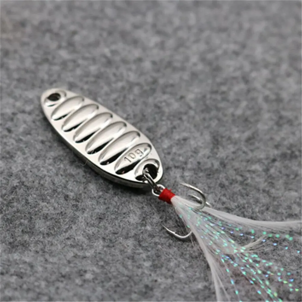 1PCS wavy sequins lures leeches feathers blood trough hooks metalinsects single hooks kill worms bait long-range fishing bait
1PCS wavy sequins lures leeches feathers blood trough hooks metalinsects single hooks kill worms bait long-range fishing bait