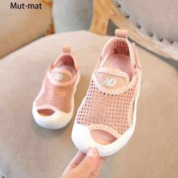 Children's genuine leather toe sandals 2019 summer new boys beach shoes girls barefoot sandals
Children's genuine leather toe sandals 2019 summer new boys beach shoes girls barefoot sandals