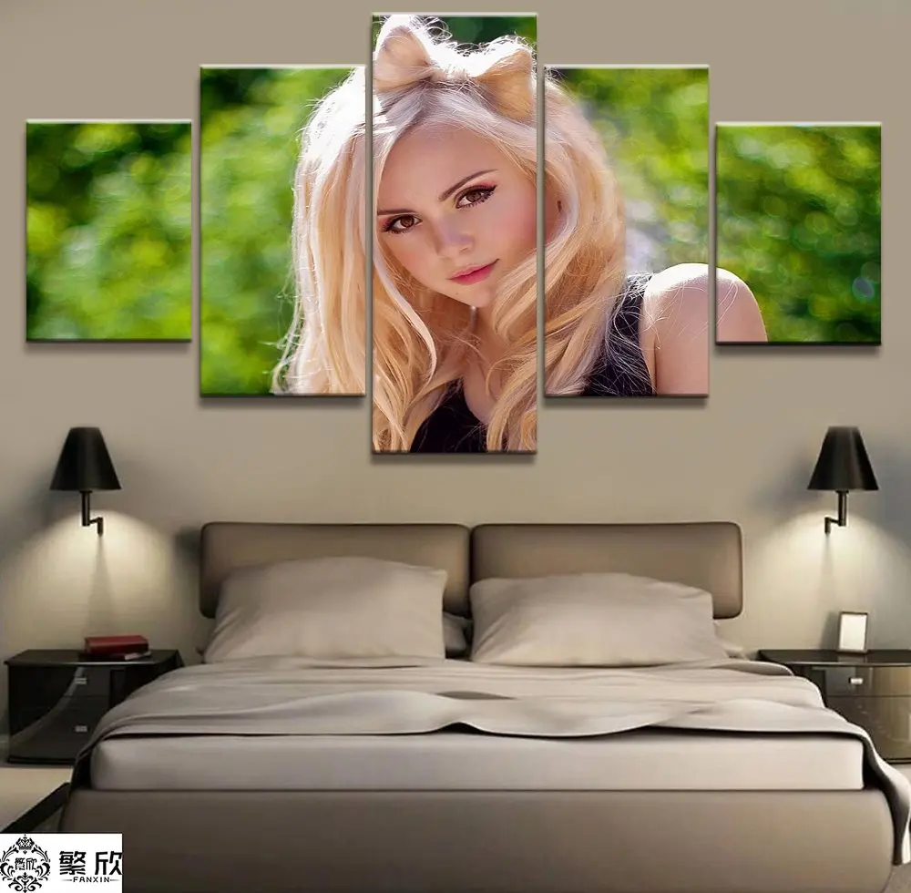 5 Panel Beautiful Woman Canvas Printed Painting For Living Room Wall Art Home Decor HD Picture Artworks Modern Poster
5 Panel Beautiful Woman Canvas Printed Painting For Living Room Wall Art Home Decor HD Picture Artworks Modern Poster