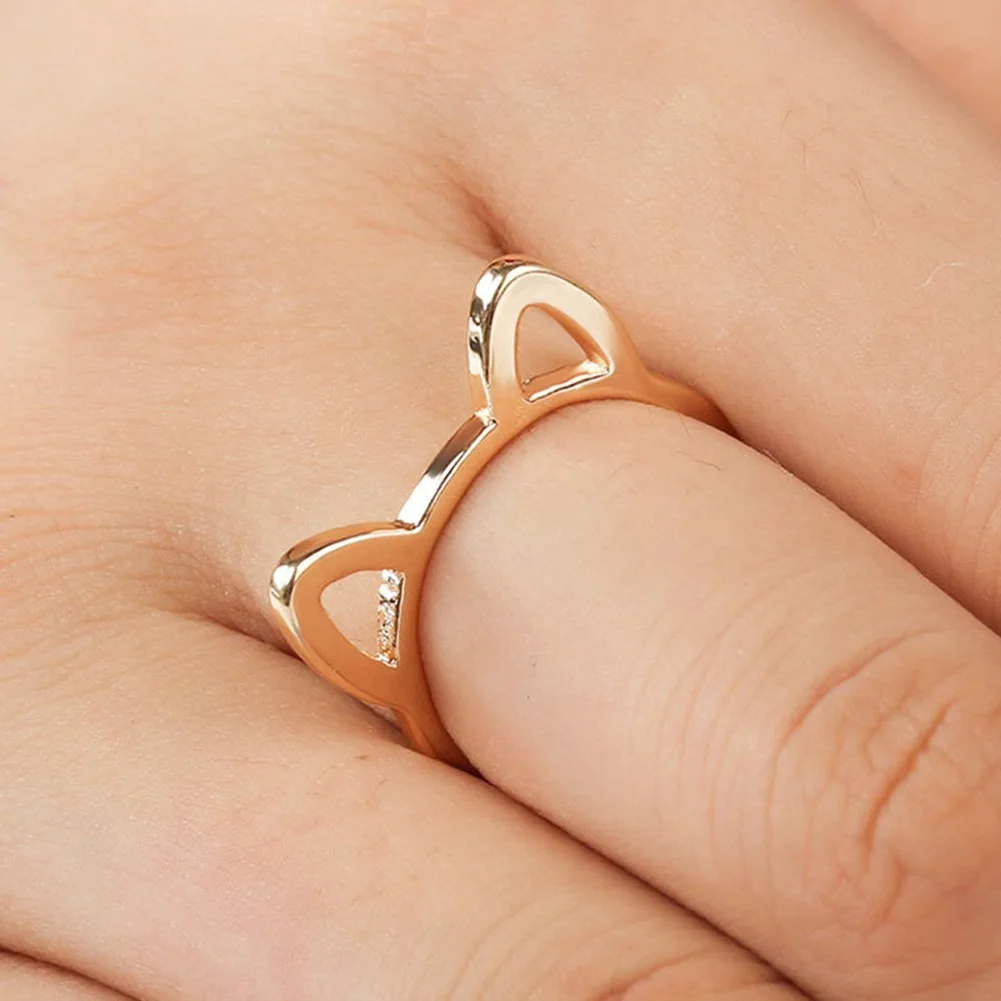 1PC Tiny Cute Hollow Kitten Cat Ear rings Women Animal Jewelry Birthday Gifts Girl Kids Brincos
1PC Tiny Cute Hollow Kitten Cat Ear rings Women Animal Jewelry Birthday Gifts Girl Kids Brincos