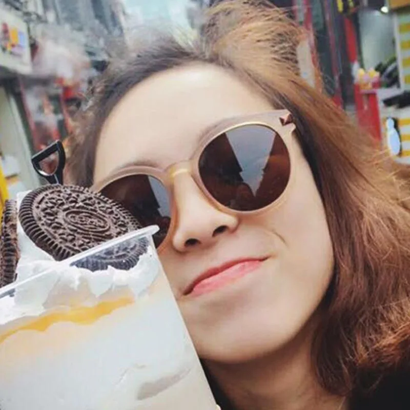 Fashion Women Round Sunglasses Vintage Metal Frame Reflective Sun glasses Lady Design Unique Style High Quality
Fashion Women Round Sunglasses Vintage Metal Frame Reflective Sun glasses Lady Design Unique Style High Quality