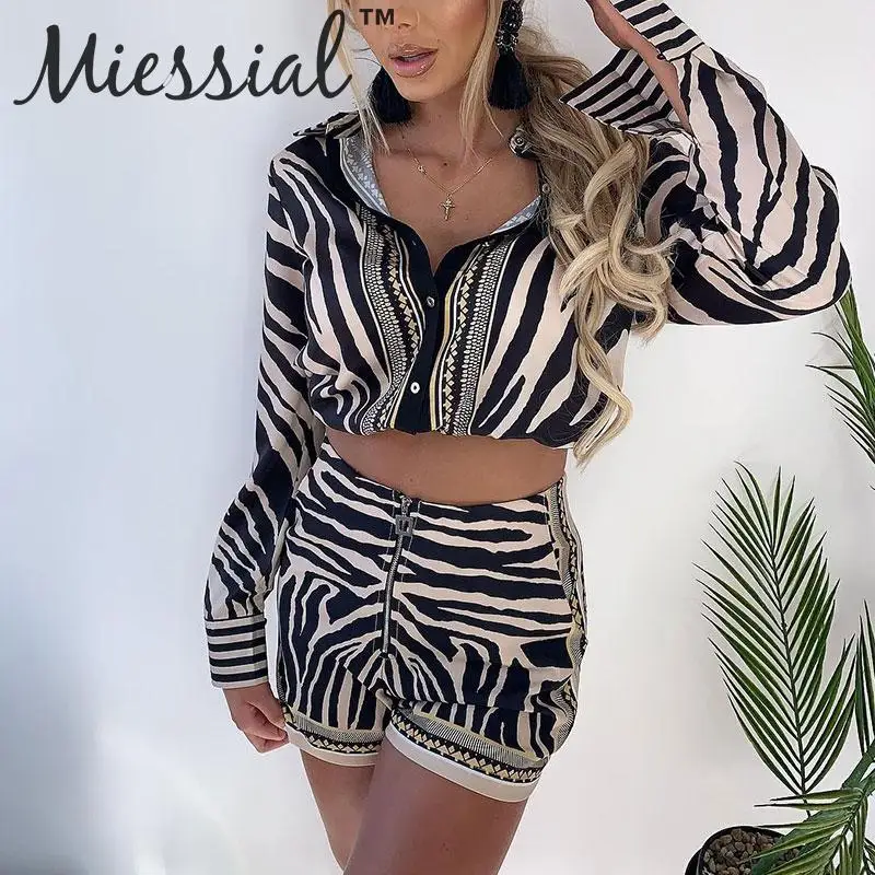 Miessial Pocket zebra black sexy jumpsuit Two-piece suit overalls for women jumpsuit romper Zipper long sleeve bodysuit playsuit
Miessial Pocket zebra black sexy jumpsuit Two-piece suit overalls for women jumpsuit romper Zipper long sleeve bodysuit playsuit