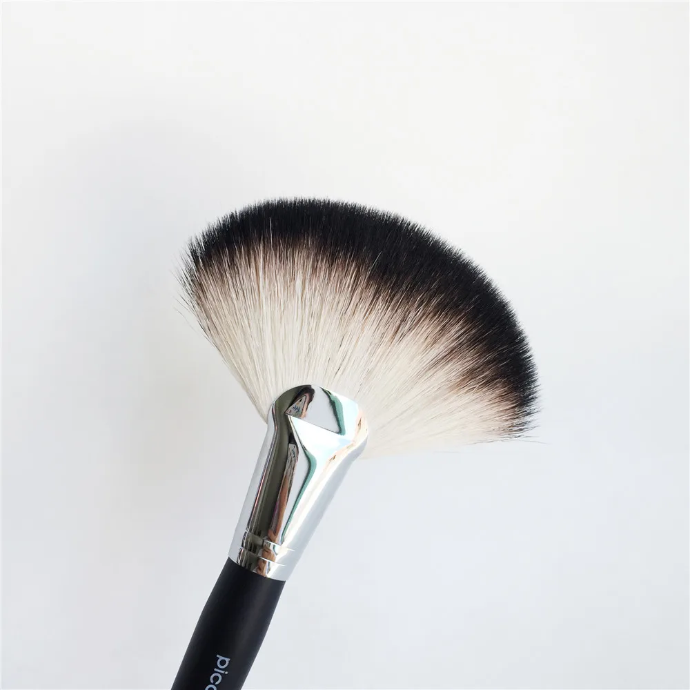 PICCASSO PA16 LARGE FAN BRUSH _ 3