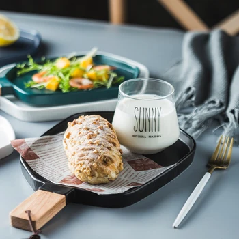 MUZITY Ceramic Plates With Wooden Handle Pigmented Irregular Porcelain Dish Plate Creative Dinner Set
MUZITY Ceramic Plates With Wooden Handle Pigmented Irregular Porcelain Dish Plate Creative Dinner Set