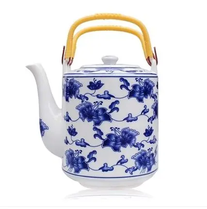 Jingdezhen China Ceramic Teapot high temperature resistant vintage tea pot Cold Water Kettle large capacity porcelain teapot
Jingdezhen China Ceramic Teapot high temperature resistant vintage tea pot Cold Water Kettle large capacity porcelain teapot