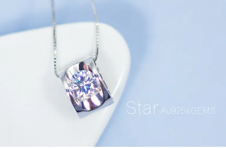 925 Silver Simple Necklaces Girlfriend Valentine Day Gift Shining Zircon Crystal Pendants Necklace Chain of Clavicle Necklace
925 Silver Simple Necklaces Girlfriend Valentine Day Gift Shining Zircon Crystal Pendants Necklace Chain of Clavicle Necklace