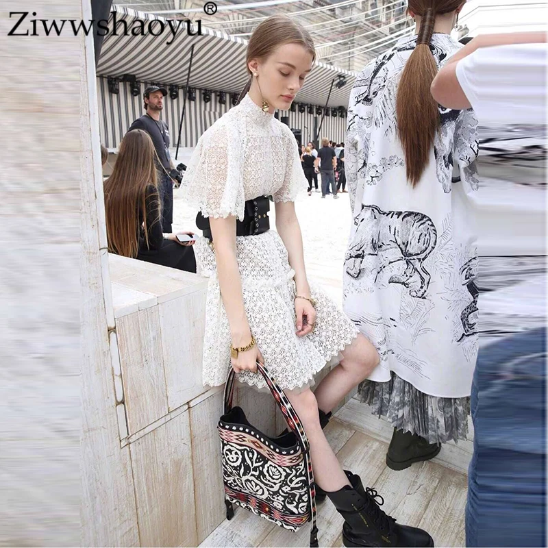 Ziwwshaoyu Sexy Hollow Out dresses Water soluble Floral Stand Flare Sleeve Vacation dress 2019 spring and summer new women
Ziwwshaoyu Sexy Hollow Out dresses Water soluble Floral Stand Flare Sleeve Vacation dress 2019 spring and summer new women