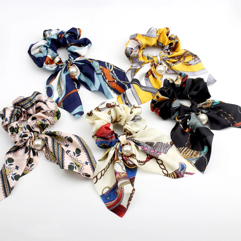 Vintage Silk Hairband Bohemia Print Rabbit Ear Hair Rope Pearl Scrunchie Flower Adjustable Bowknot Rubber Band Hair Accessories
Vintage Silk Hairband Bohemia Print Rabbit Ear Hair Rope Pearl Scrunchie Flower Adjustable Bowknot Rubber Band Hair Accessories