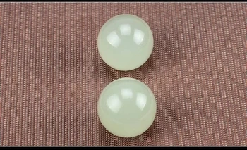 Xinjiang white jade fitness ball, jade hand playing parts, health handlebars
Xinjiang white jade fitness ball, jade hand playing parts, health handlebars
