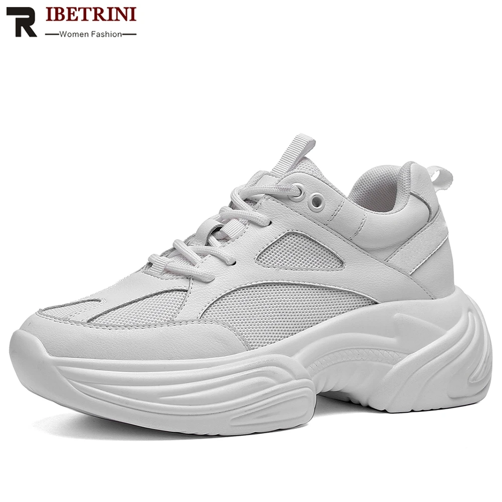 RIBETRINI New Fashion 2019 Genuine Leather Hot INS Shoes Woman Sneakers Lace Up Flat Platform Woman Shoes Women Sneakers
RIBETRINI New Fashion 2019 Genuine Leather Hot INS Shoes Woman Sneakers Lace Up Flat Platform Woman Shoes Women Sneakers