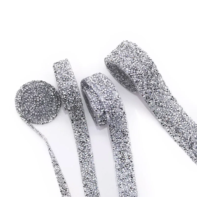 1 Yard Sewing Trim Crystal Motif Strass Hot Fix Rhinestone Tape Ribbon With Rhinestones Iron On Appliques DIY Craft Decorations
1 Yard Sewing Trim Crystal Motif Strass Hot Fix Rhinestone Tape Ribbon With Rhinestones Iron On Appliques DIY Craft Decorations